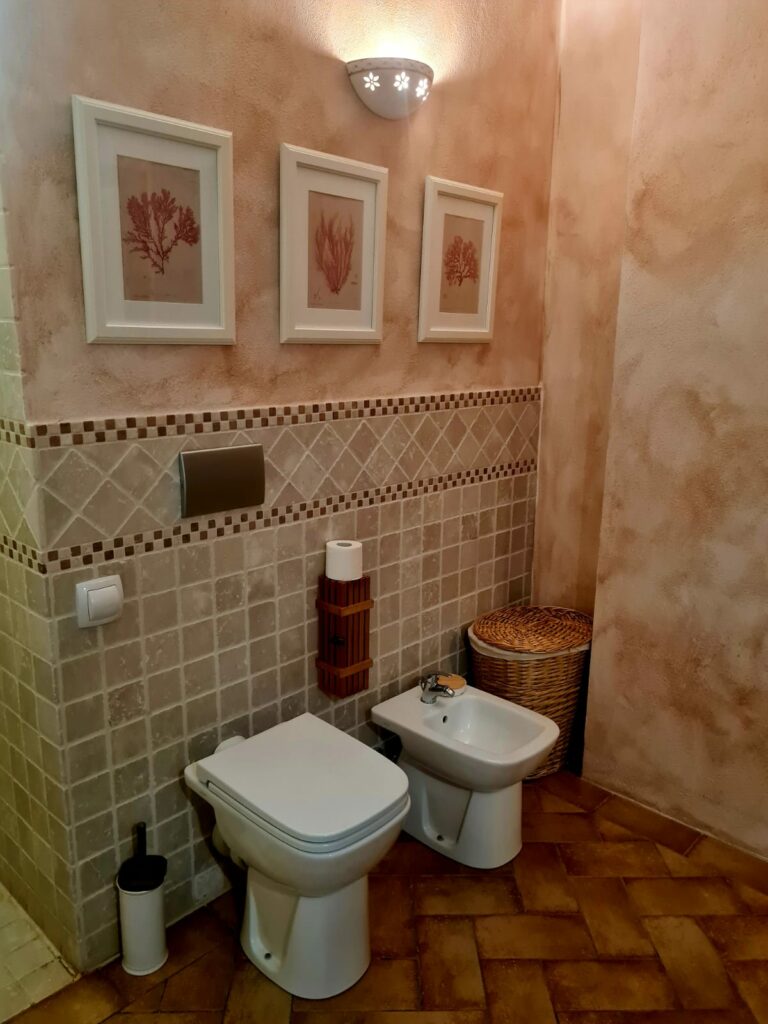 Stanza giù a destra bagno 2
